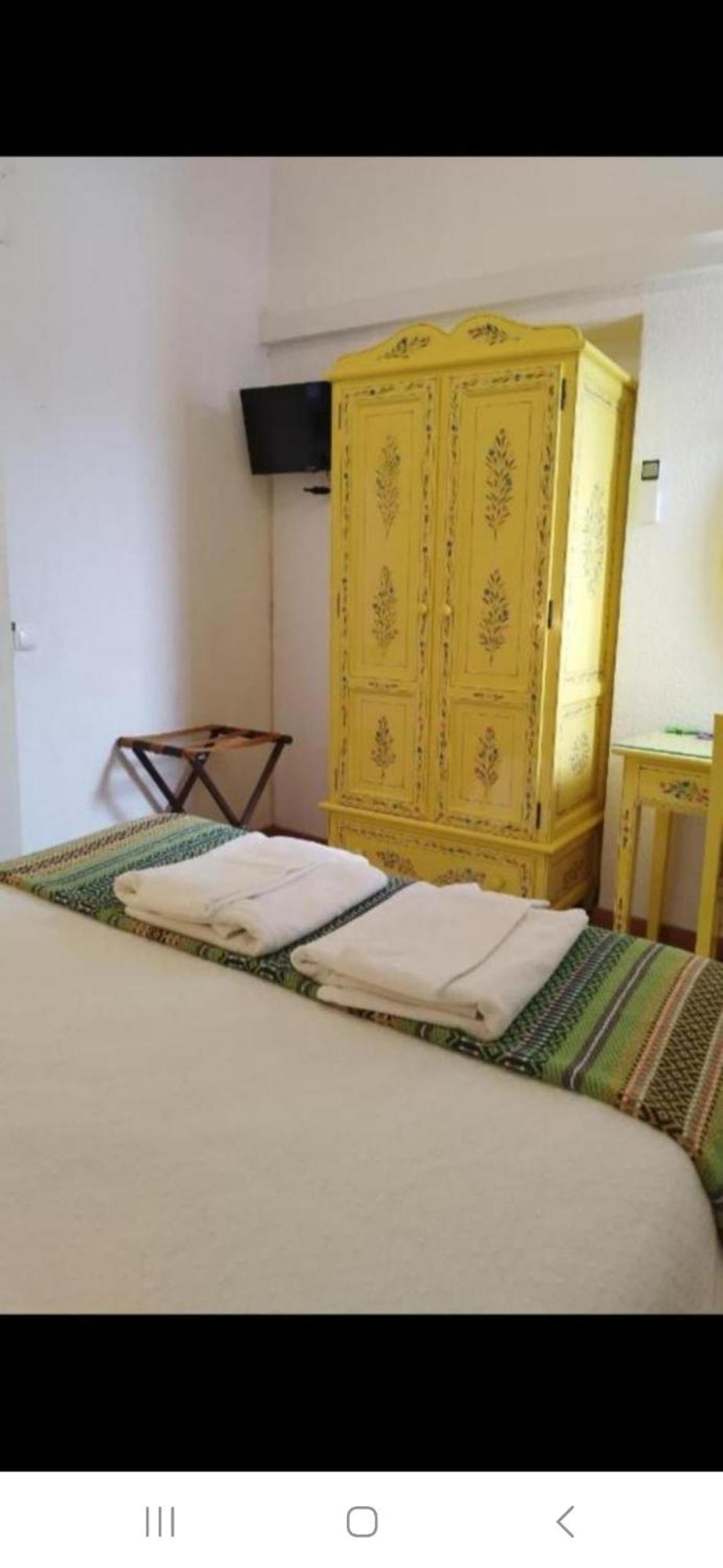 Mont' Sobro Hostel Évora Esterno foto